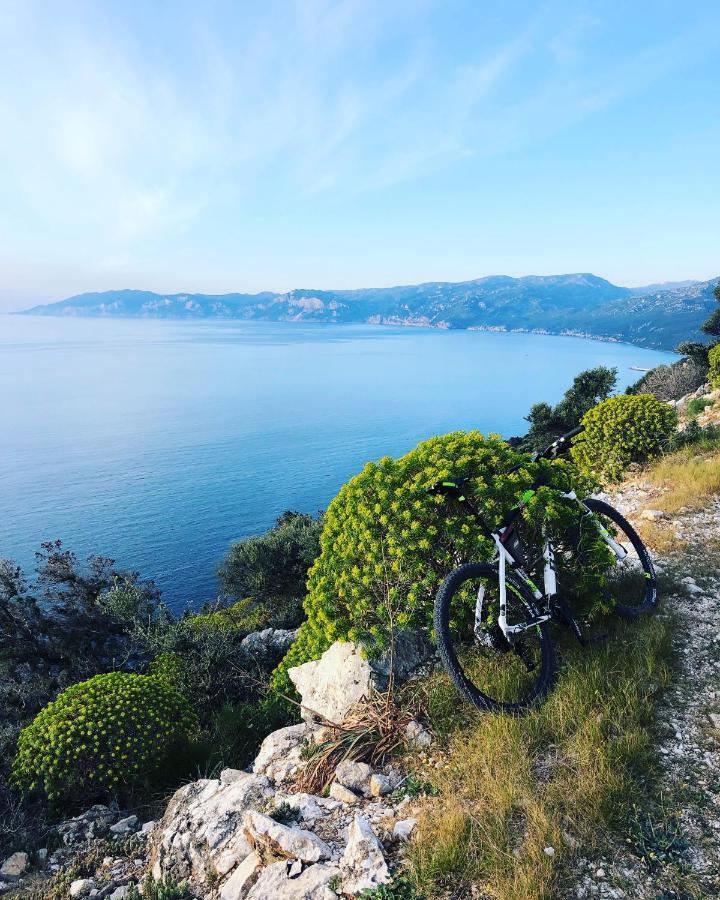 Biriola Ecoresort Cala Gonone Eksteriør billede