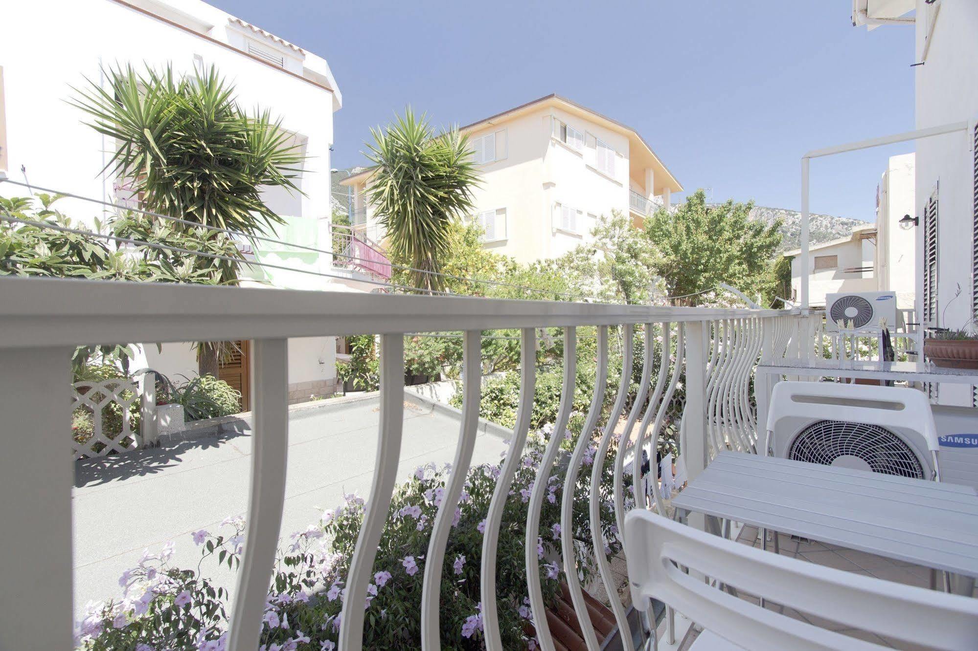 Biriola Ecoresort Cala Gonone Eksteriør billede